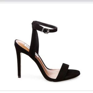Steve Madden Landen Black Nubuck heels